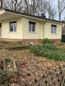 Klassischer Bungalow * idyllische, bevorzugte Randlage - Neu Isenburg