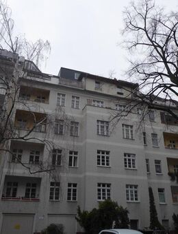 Möblierte Dachgeschoss-Maisonette: Charmantes Wohnen mit besonderem Flair! - Berlin