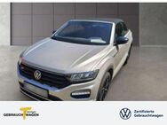 VW T-Roc Cabriolet, 1.5 TSI T-Roc Cabrio R-LINE BLACK STYLE PARKLENK WINTERPAKET, Jahr 2021 - Marl (Nordrhein-Westfalen)