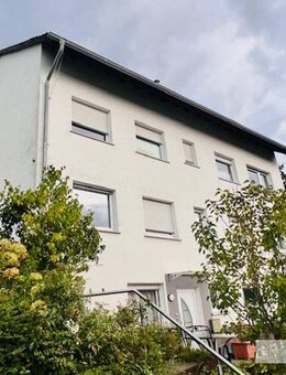 Mehrfamilienhaus mit Potential an idyllischer Waldrandlage von Wickede-Echthausen zu verkaufen! - Wickede (Ruhr)