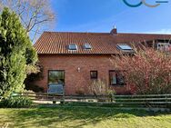 Charmante und gepflegte Doppelhaushälfte mit Garten in begehrter Lage von Holtorf! - Nienburg (Weser)