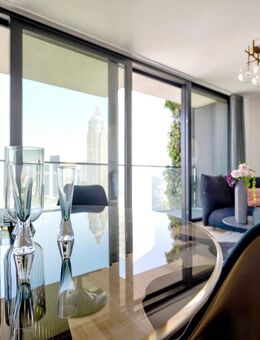 Repräsentatives Apartment im Herzen Frankfurts mit Concierge, Gym und Dachterrasse - Frankfurt (Main)