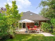 Familien-Bungalow mit unverbautem Blick im Herzen von Lemsahl-Mellingstedt - Hamburg