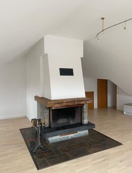 Extravagante Dachgeschosswohnung in Siegen - Siegen (Universitätsstadt)