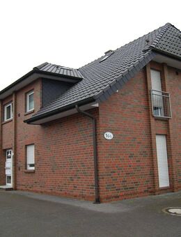 Dachgeschosswohnung zum 1.11.2025 (oder früher) zu vermieten - Ganderkesee