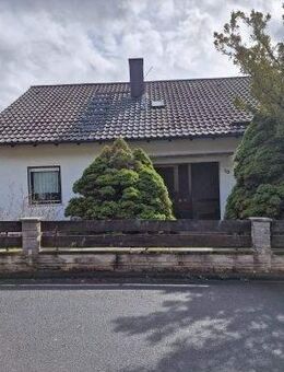 Wohnen wie im Urlaub! Einfamilienhaus in 97656 Oberelsbach-Ginolfs / Rhön-Grabfeld, 15 Min. bis Bad Neustadt (ID 10298) - Oberelsbach