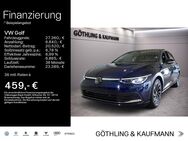 VW Golf, 1.5 VIII eTSI Life Privacy, Jahr 2023 - Hofheim (Taunus)