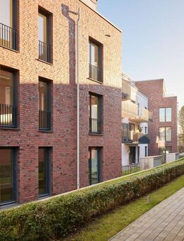 Offene Besichtigung: Samstag, 29.11.25, 11-13 Uhr, 4-Zi. Familientraum mit Terrasse und Garten - Hamburg