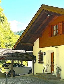 Haus im Haus ca. 131 m², Süd-West, 180 Grad Panorama, 4 Zimmer, 2 Bäder, 2 Carport´s - Garmisch-Partenkirchen