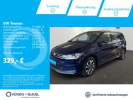 VW Touran, 1.5 TSI Active, Jahr 2022 - Aschaffenburg