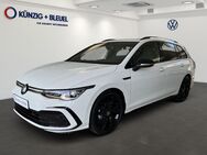 VW Golf Variant, 1.5 l R-Line eTSI Black Harman, Jahr 2024 - Aschaffenburg