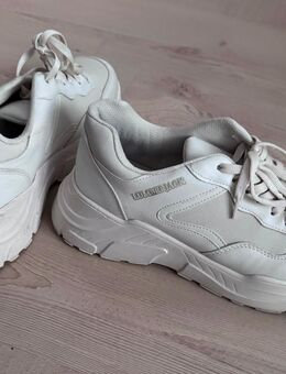 Schuhe beige Turnschuhe - Eisenach