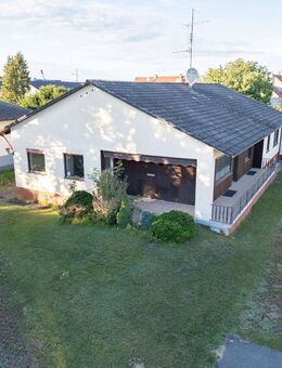 Älterer Bungalow auf großem Grundstück in Winden am Aign - Reichertshofen