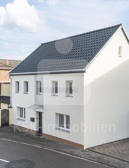 Wo Vergangenheit auf Zukunft trifft: Ihr neues Familiennest. - Erftstadt