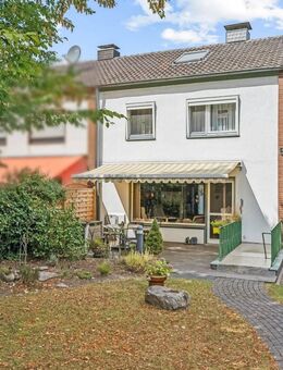 Charmantes Reihenendhaus mit Garage und tollem Grundstück, in ruhiger Lage von Viersen-Beberich - Viersen