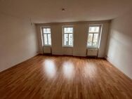 1 Raum Wohnung mit Laminat / Dusche in der Schwerinerstraße / Erfurter-Mühlenviertel - Erfurt