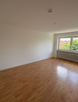 2-Zimmer-Wohnung in Selb Plößberg - 2. OG - sofort bezugsfrei - Selb