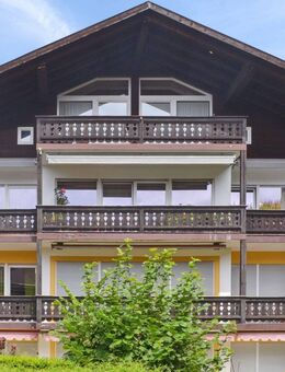 Partenkirchen: 4-Zimmer-Wohnung mit großem Balkon und Blick - Garmisch-Partenkirchen