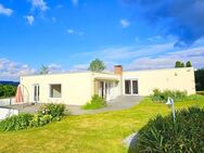 Traumhaus - zum Kauf - mit Gartenanlage, Pool, Wellnessbereich, Büroräumen & unzähligen Möglichkeiten - Engen im Hegau - Engen