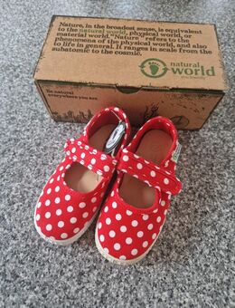 NEU - Natural World Spangenschuh Ballerina Gr. 23 rot mit Punkten - Lehrte