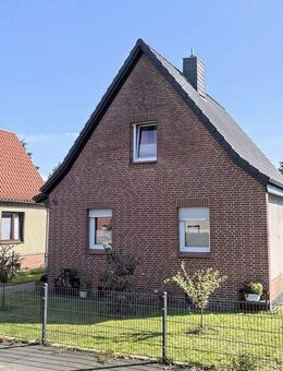 Provisionsfrei - Einfamilienhaus mit Anbau- Potential und großem Garten in ruhiger Lage - Celle