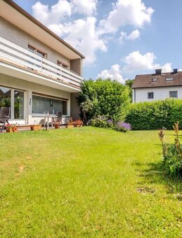 Einfamilienhaus mit Kaufgrundstück - Großer Garten und Doppelgarage - Schwerte (Hansestadt an der Ruhr)