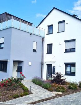 88677 Markdorf Bodensee Bezugsfertig Penthouse Barrierefrei 4 Zi-Whg.Wfl.ca.110 qm (ca.140 qm Nutzfläche) - Markdorf
