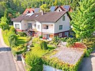 Unverbaubarer Fernblick, Einfamilienhaus mit Einliegerwohnung - Neukirchen (Sulzbach-Rosenberg)