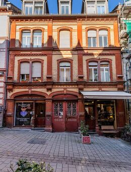 Mehrfamilienhaus mit zwei Gewerbeeinheiten in zentraler Innenstadtlage - Wiesbaden