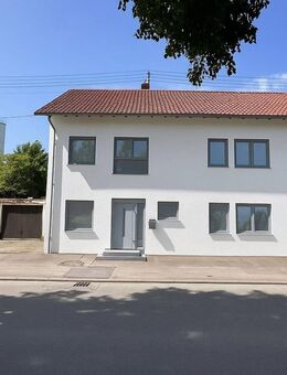 Renditestarkes Zweifamilienhaus - ideal für Kapitalanlage oder auch Eigennutzung in 78564 Wehingen - Wehingen