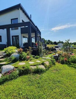 Hochwertiges Einfamilienhaus mit Einliegerwohnung, einmalige Lage - Taufkirchen (Vils)