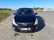 HYUNDAI i20 1,4 Style Klimaautomatik, Teilleder, Sitzheizung, Euro 4 - Hückelhoven