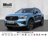 Volvo XC40 Plus Dark 2WD B3 EU6d digitales Cockpit Memory Sitze Soundsystem HarmanKardon LED - Aachen