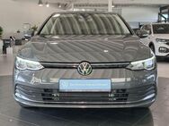 VW Golf VIII 2.0 TDI DSG Move AHK Ganzjahresreifen - Glinde