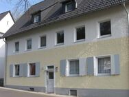 DREI-ZIMMER-WOHNUNG IN DER RATHMECKE - Lüdenscheid