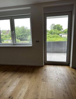 Wohnung 3,5 Zimmer, Fußbodenheizung, Deckenkühlung, Barrierefrei - Bochum