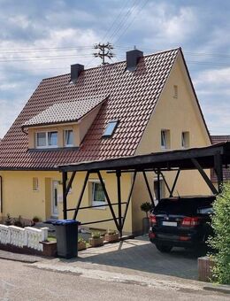 Charmantes Zweifamilienhaus in Obersulm! Vielseitig nutzbar für Familien, Investoren und Mehrgenerationenwohnen - Obersulm