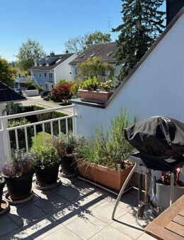 Provisionsfrei: sonnige top 2,5 Zi. DG Maisonette-Wohnung mit schöner Dachterrasse - München