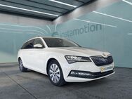 Skoda Superb, 2.0 TDI Combi Style VC, Jahr 2021 - München