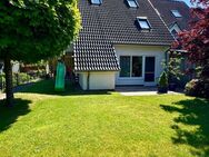 Reihenendhaus mit großem Garten in Spielstraße - Groß Nordende
