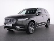 Volvo XC90, Inscription Expression Recharge Plug-In Hyb, Jahr 2021 - Essen