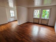 Zentral. Zeitlos. Zuhause. - 3-Zimmer-Wohnung mit Balkon in Wertheim - Wertheim