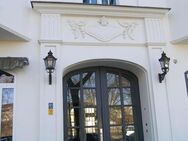 Zwischen Kudamm u. Bhf. Charlottenburg, Jugendst.-App.mit Weitblick, Fahrstuhl, hell, saniert inkl. Wohnküche, c.37 m² - Berlin