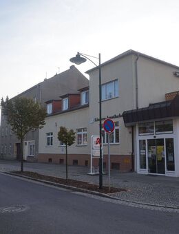 Vielseitiges Wohn- und Geschäftshaus für Eigennutzer und Kapitalanleger - Falkenberg (Elster)