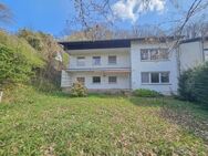 Teilrenoviertes Zweifamilienhaus in Ortsrandlage von 53127 Bonn - Ippendorf! - Bonn