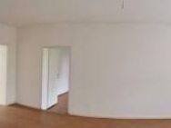 Umbau zur behindertengerechten Wohnung möglich - 2 Raumwohnung mit Pkw-Stellplatz - Barby (Elbe)