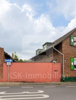 Sanierungsbedürftiges Einfamilienhaus in Bergheim-Oberaußem! - Bergheim (Nordrhein-Westfalen)