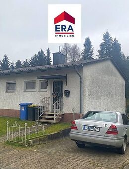 EINFAMILIENHAUS, FREISTEHEND IN GROSSROSSELN/NASSWEILER - Großrosseln
