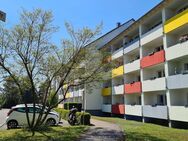 Gemütliche 3-Zimmer-Wohnung mit Dachterrasse - Ludwigsburg
