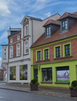 Wohn- und Geschäftshaus im Zentrum von Gnoien - Gnoien
